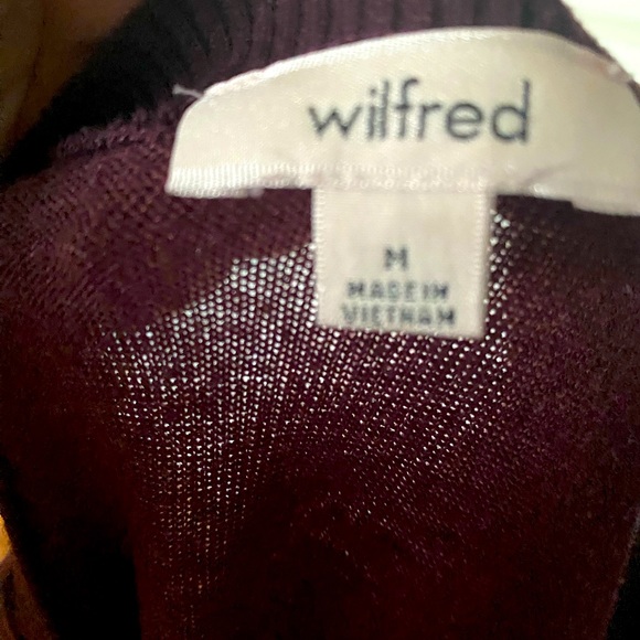 Wilfred light sweater top. - Picture 3 of 3